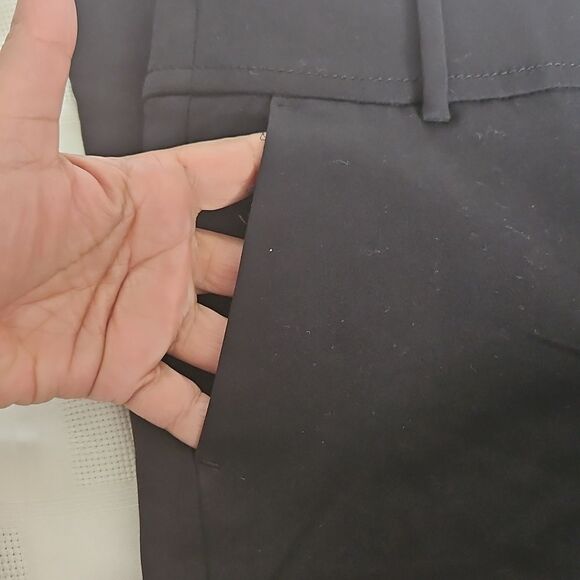 Women's Black Slim Leg Signature Fit Pants - Picture 14 of 16